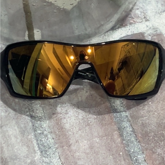 Oakley Black Sunglasses with Gold Lenses - Picture 2 of 6